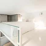 Διαμέρισμα Elegant Luxury 1st