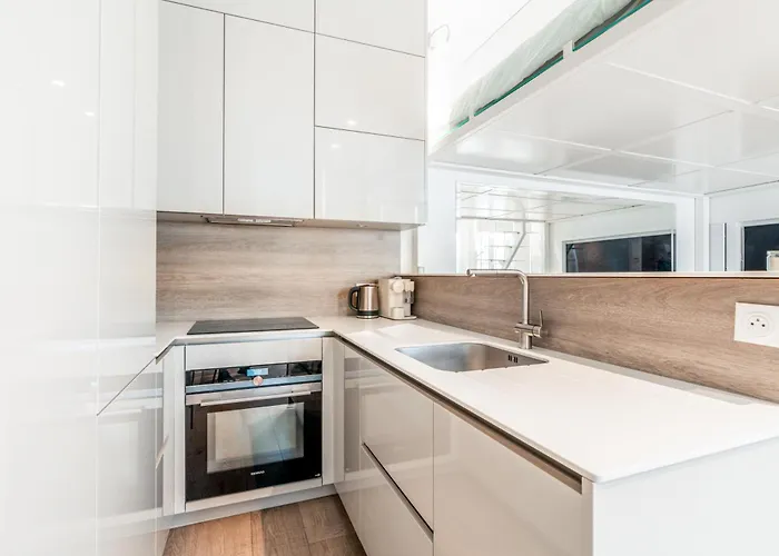 Apartment Elegant Luxury 1st *