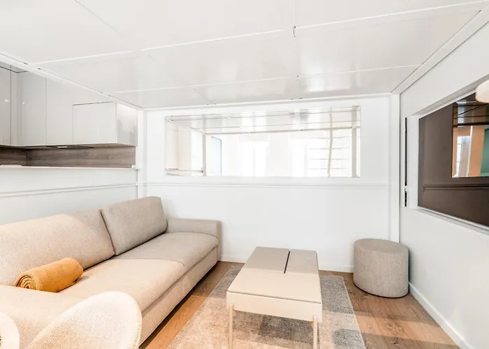 Elegant Luxury 1st Appartement *